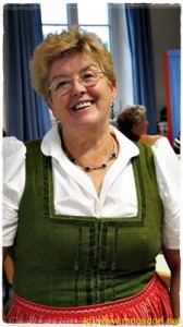 Leonardi_Kirtag_2013_004_4k