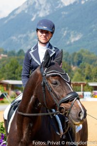 Dressurreiten Landesmeisterin Katharina Jessica Floth