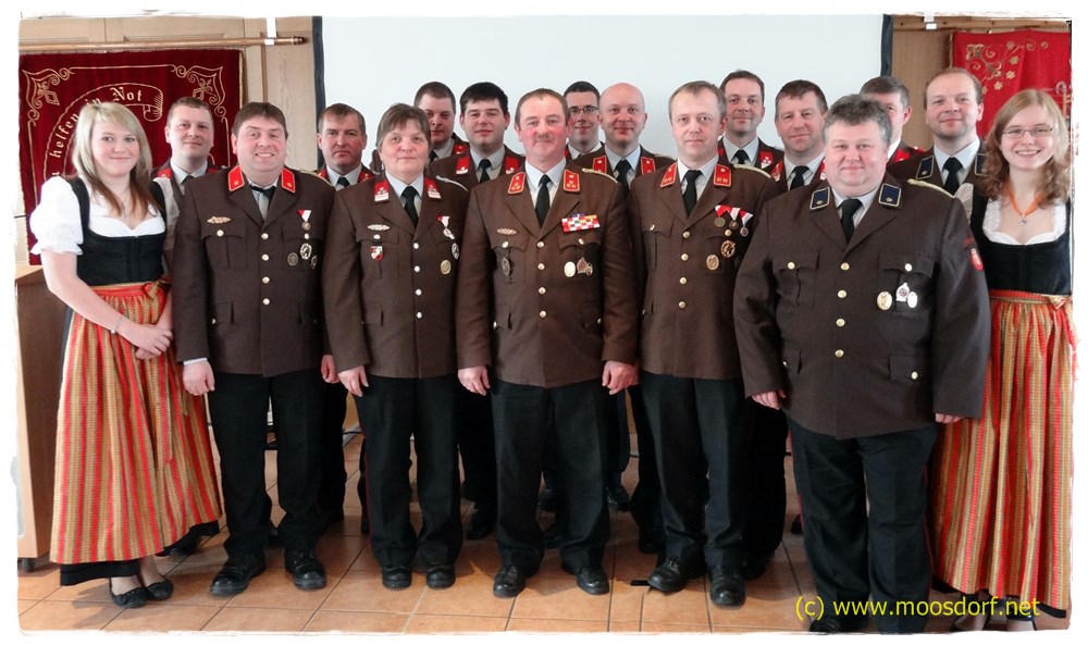 Kommando der Feuerwehr Moosdorf mit großer Zustimmung wieder gewählt.