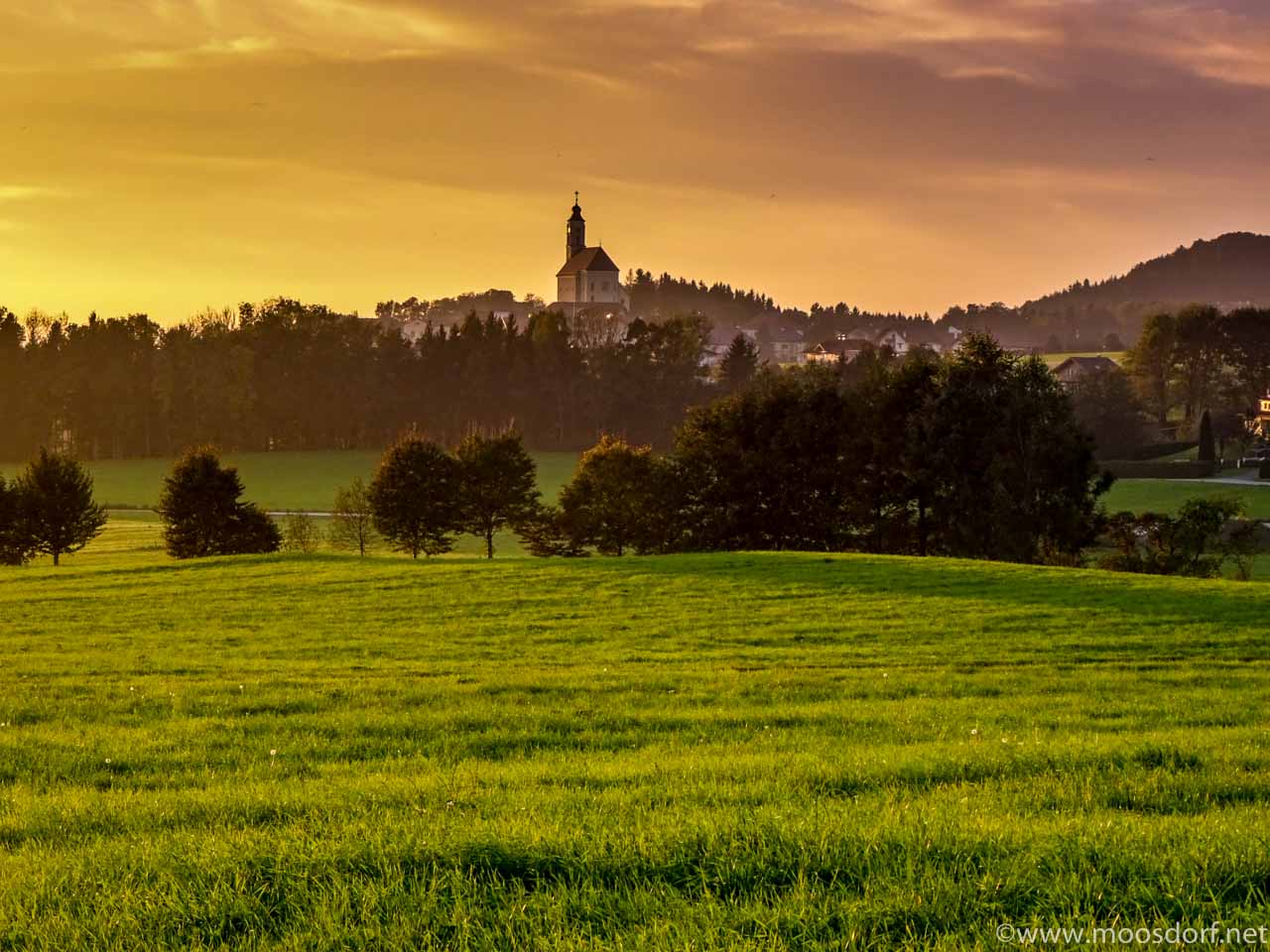 Kirche Moosdorf (1 von 1)