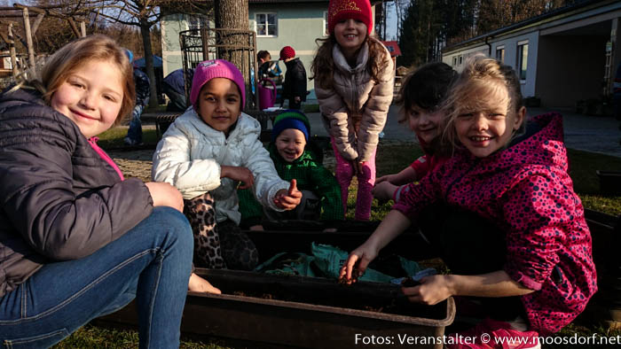 Volksschule März April (15 von 16) Gartenunterricht (8)