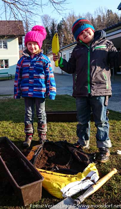 Volksschule März April (15 von 16) Gartenunterricht (9)