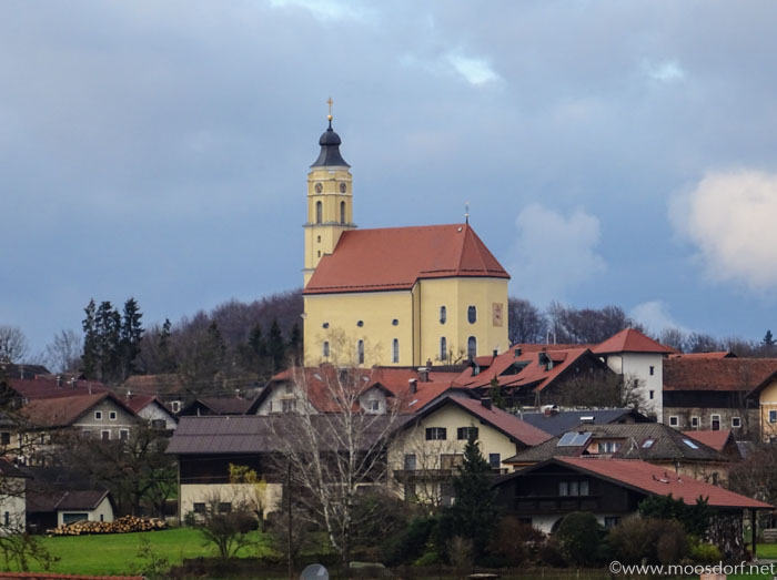 Kirche Moosdorf November (1 von 1)