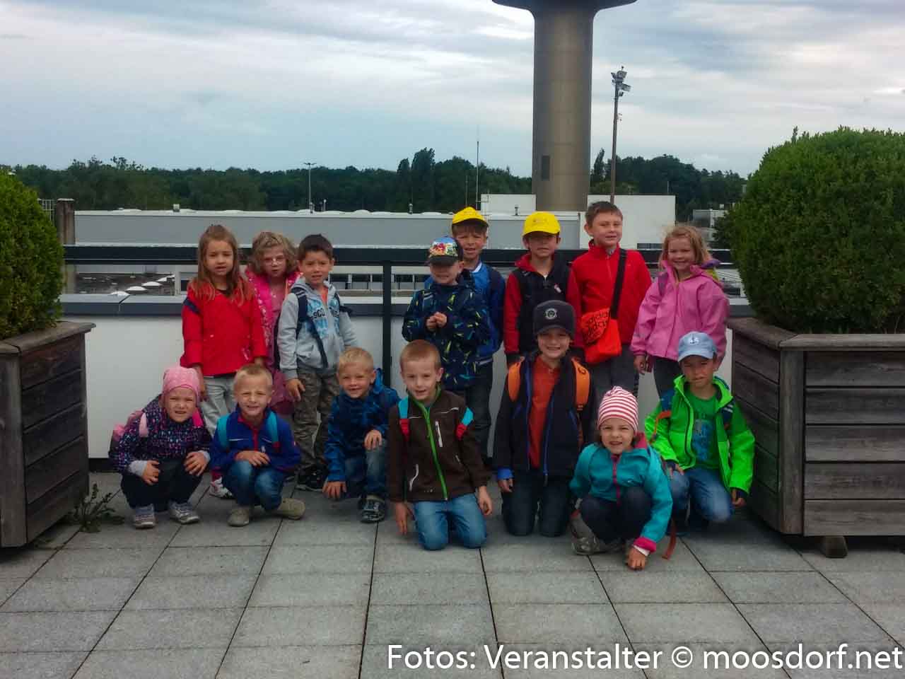 Kinderfestspiele am Flughafen