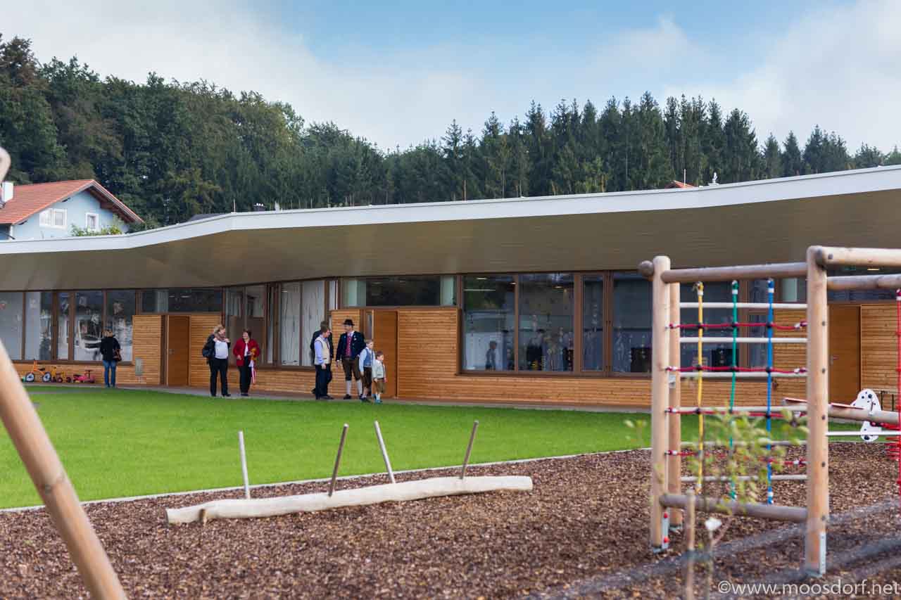 Kindergarten einweihung moosdorf 55 von