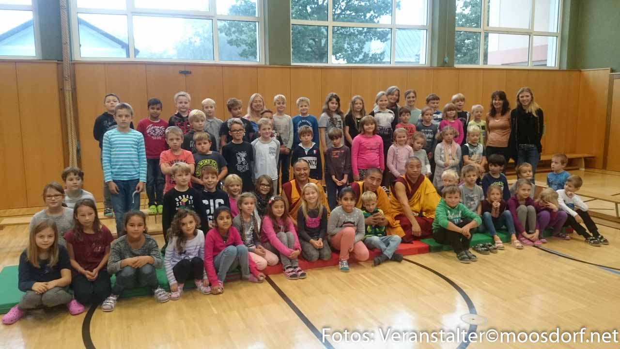 Moenche in der vs 5 von