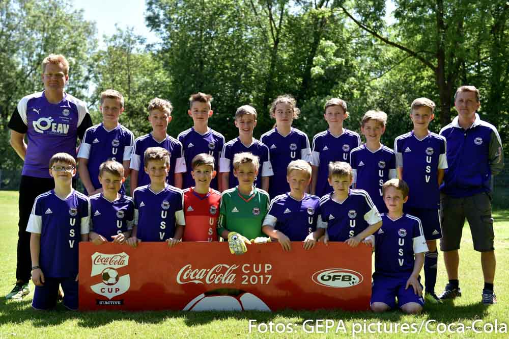 SOCCER Coca Cola Cup