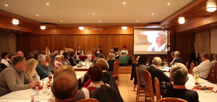 Apfel Nus Mandelkern Veranstaltung Arge Kultur (4 von 8)