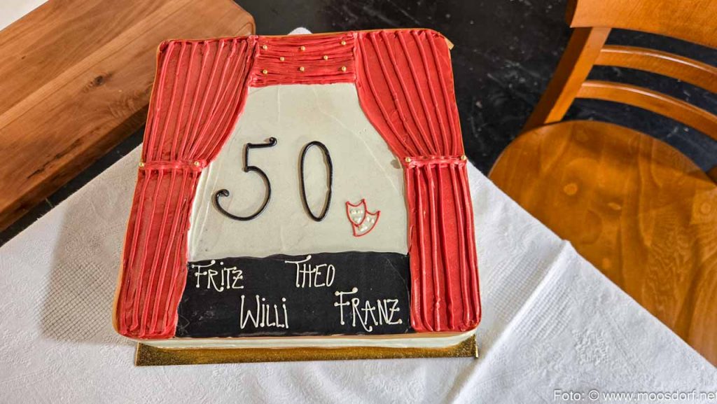 Theater Ehrung 50 Jahre Moosdorf (3 von 4)