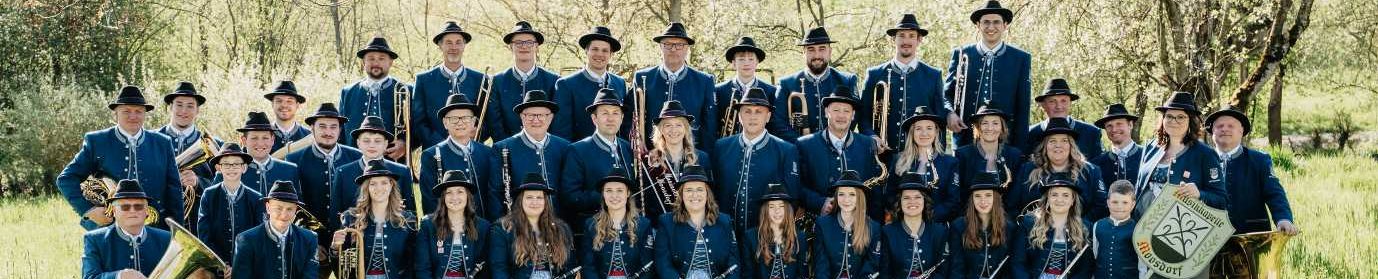 Cropped Gruppenfoto MV Moosdorf MDL.jpg