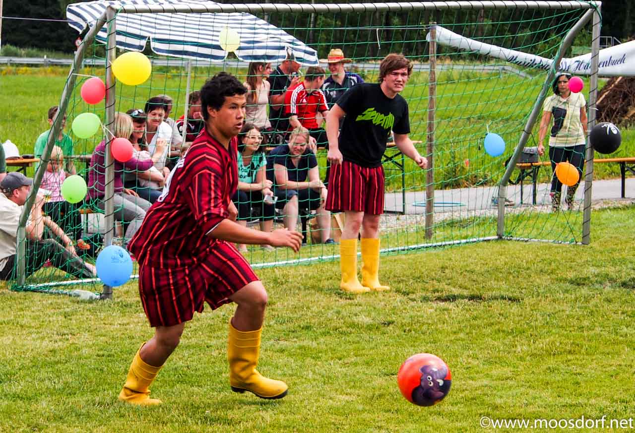 Gummistiefelturnier 2012 3 von 27.jpg